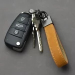 kf-S1d255854087f4d9d8036b226f9876508F-Luxury-Car-Keychain-Genuine-Leather-Key-Chain-Buckle-Key-Ring-Car-Keychain-Car-Luxury-Accessories-Gift